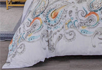King Size White Paisley Quilt Cover Set (3PCS)
